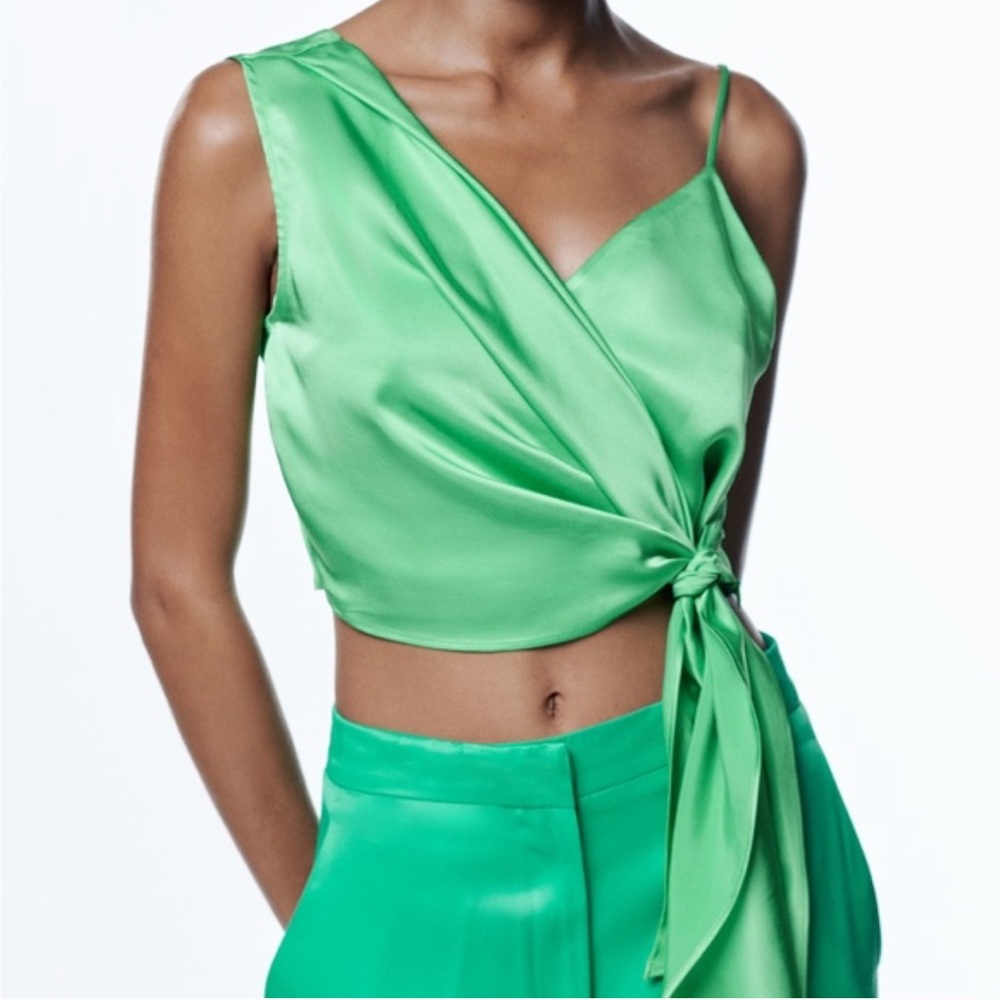 ZARA!!! Zara Asymmetric Top Green; Size: M
